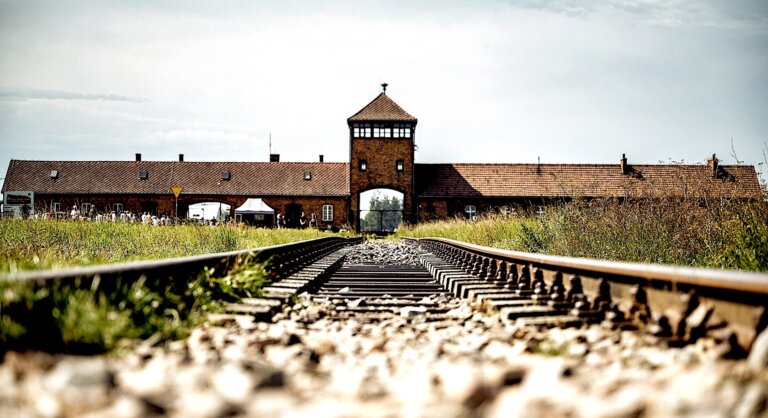 Netanjahu w Auschwitz