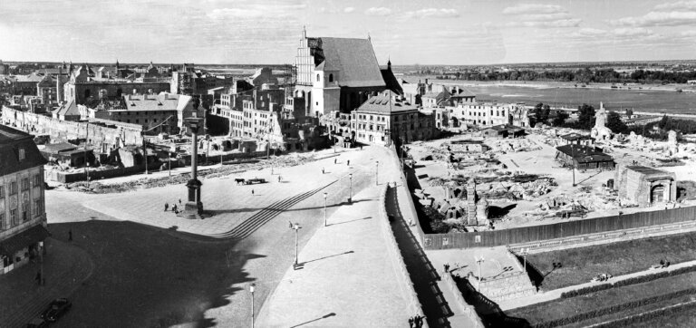 Jolanta PAWNIK: Jak Wrocław budował Warszawę, Nową Hutę i inne polskie miasta