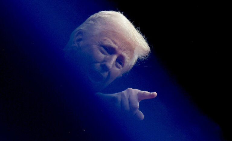 Paulina MATYSIAK: Wyścig o sympatię Trumpa