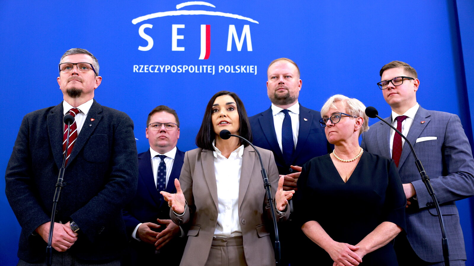 Paulina MATYSIAK: Zamiast poważnego zajęcia się sprawą Pegasusa mamy umiarkowanie śmieszną zabawę