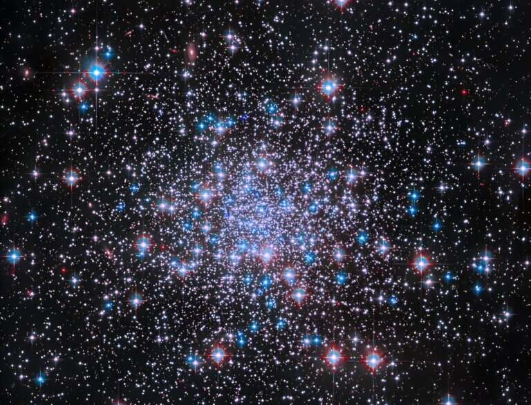 NGC 2298