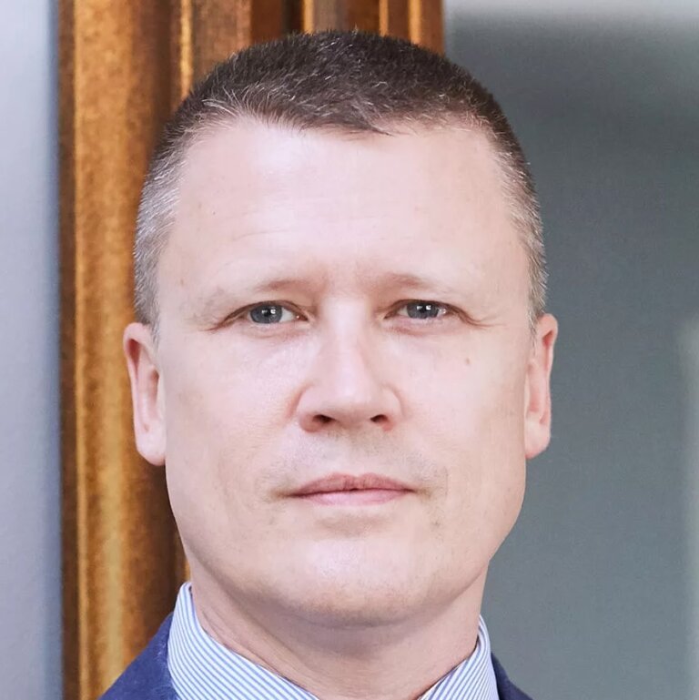 Photo of Prof. David HARRISON