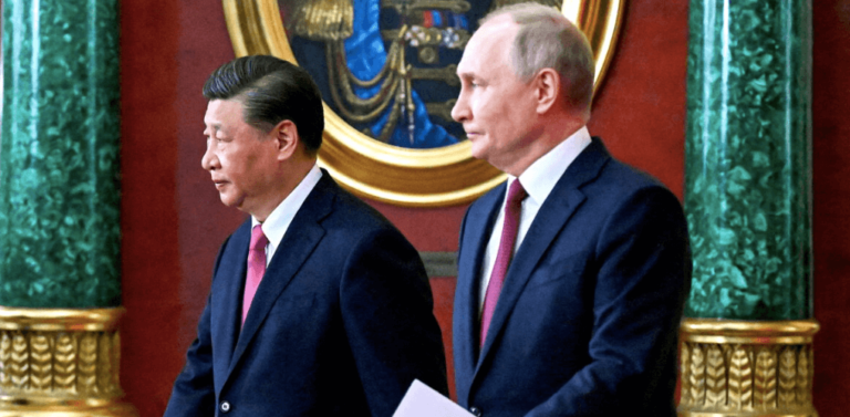 Rosja i Chiny wykorzystują AI i fałszywy fact-checking do dezinformacji