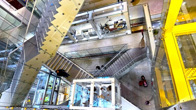 Prof. Piotr CZAUDERNA: „Groch z kapustą, czyli cicer cum caule” – rzecz o współczesnych muzeach i sztuce