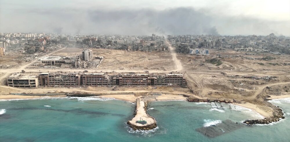 Zdjęcie okładkowe wpisu Nathaniel GARSTECKA: Jak ocenić plan Donalda Trumpa przesiedlenia Arabów z Gazy?