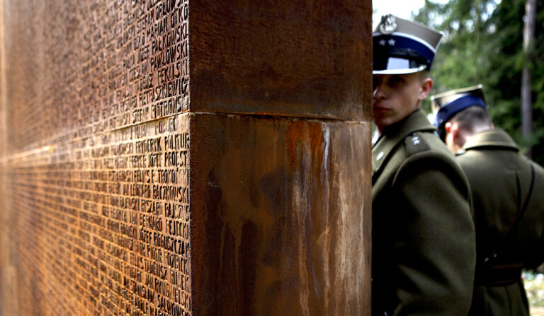 Prof. Andrzej NOWAK: Katyn 1940 – reset 2025 ?