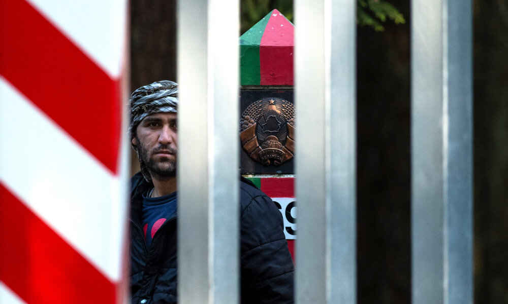 Zdjęcie okładkowe wpisu Prof. Jacek HOŁÓWKA: Szacunek dla granic i dla prawa