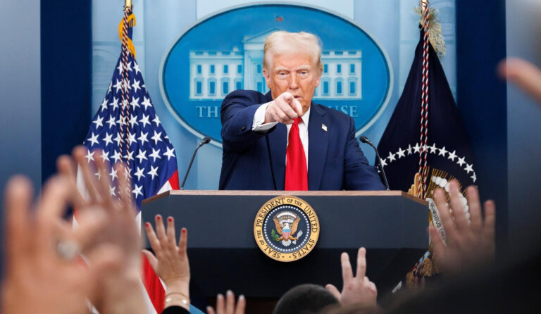 Prezydent Stanów Zjednoczonych Donald TRUMP udzielił wywiadu redakcji 