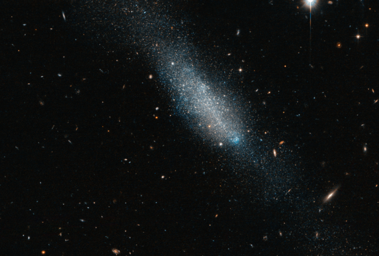 ESO 149-3