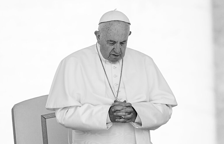 Kościół znalazł się na rozdrożu po śmierci papieża Franciszka, który długo pogardzał coraz silniejszym na Zachodzie nacjonalizmem – ocenił we amerykański dziennik „Washington Post”.