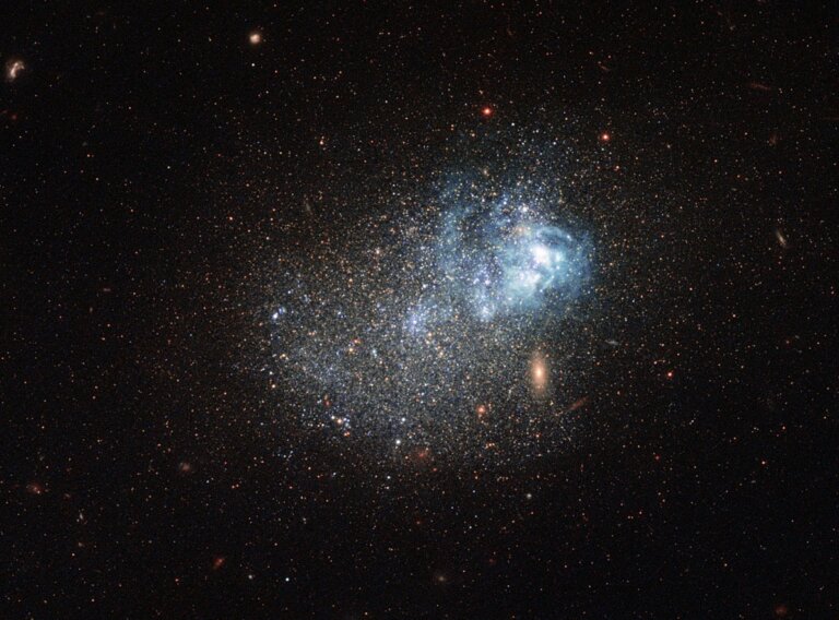 Markarian 209