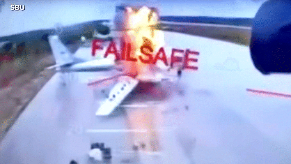 Zdjęcie okładkowe wpisu Edward LUCAS: Domek z kart. Jak Ukraina zaatakowała Rosję