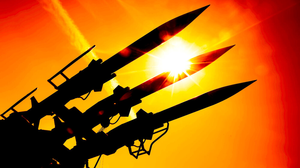 Zdjęcie okładkowe wpisu Jan ŚLIWA: Żelazna Kopuła, Proca Dawida, Żelazny Promień. Systemy obronne Izraela