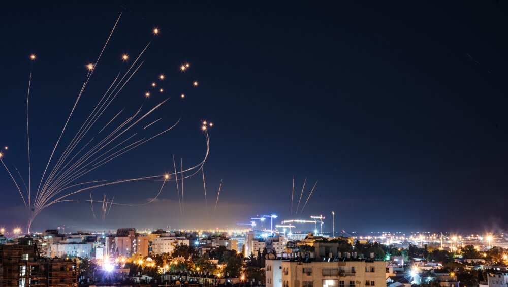 Zdjęcie okładkowe wpisu Jan ŚLIWA: (Nie)święta ziemia