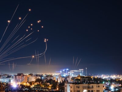 Jan ŚLIWA: (Nie)święta ziemia