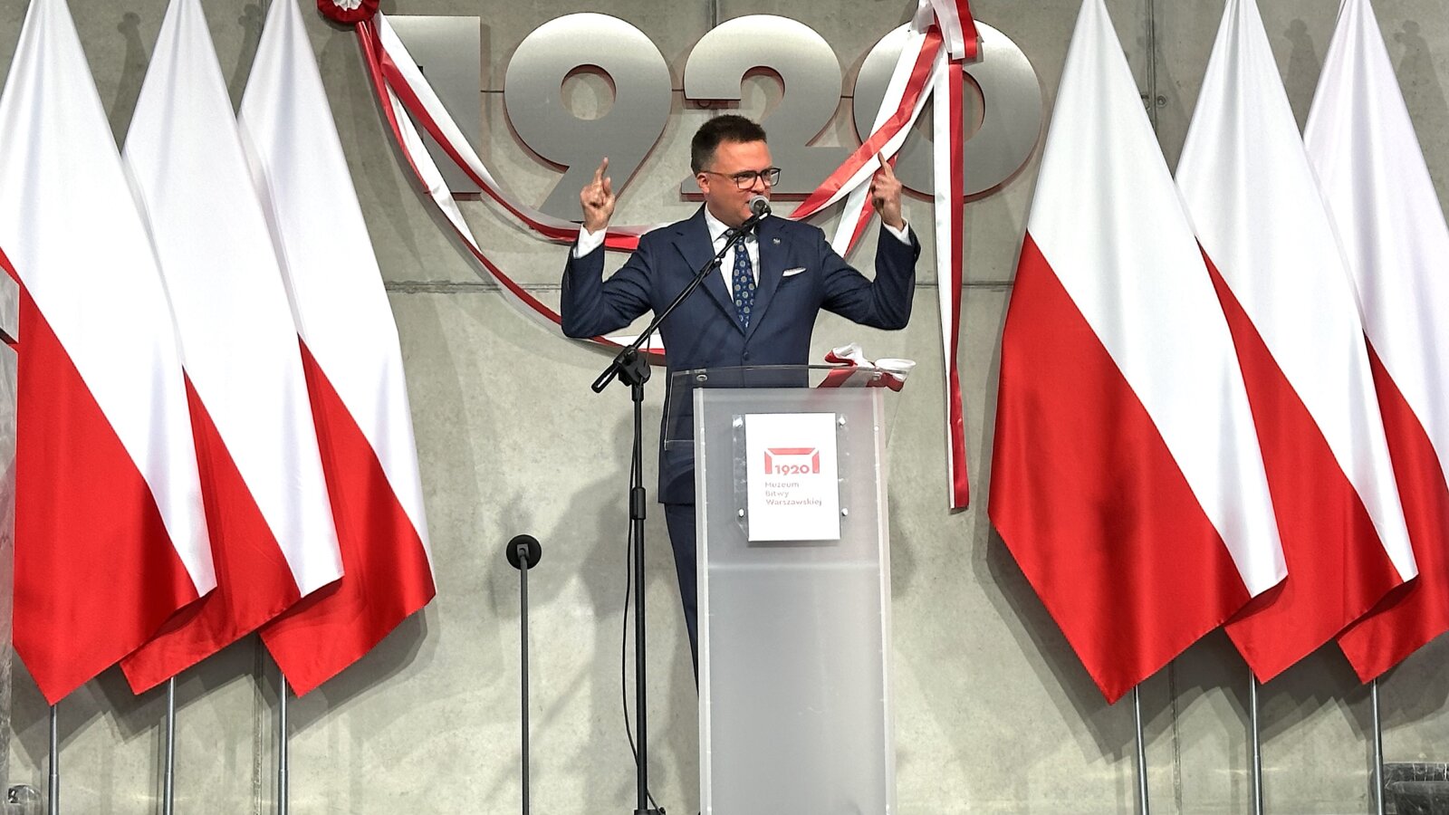 Szymon HOŁOWNIA: Mamy supermoce. Potrafimy w cuda
