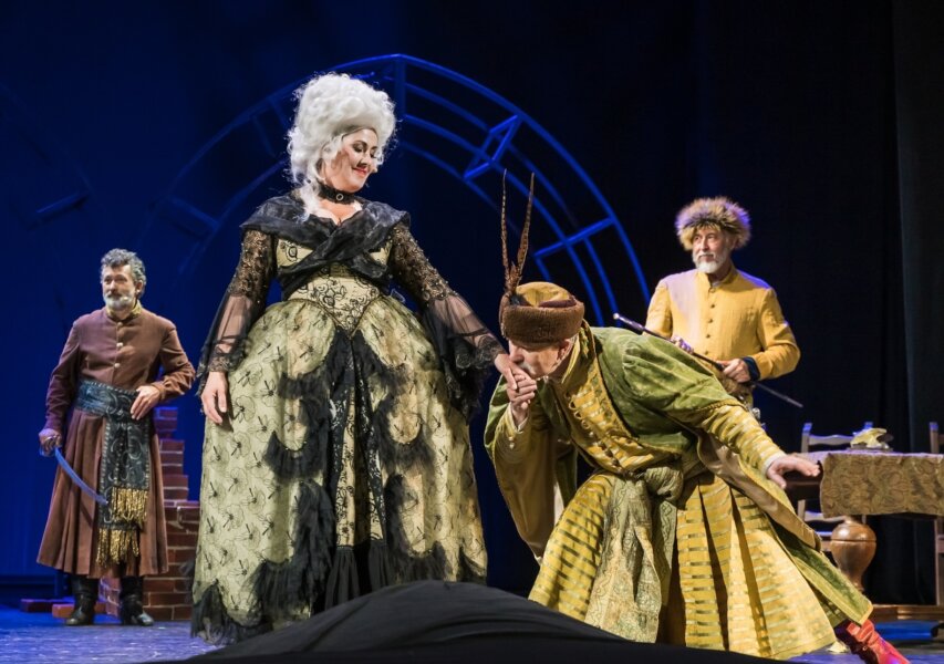 Zdjęcie okładkowe wpisu Jarosław GAJEWSKI: Polish Classics Theatre – a Laboratory of Memory, Identity and Freedom