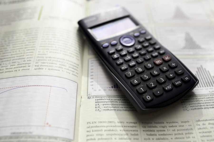 Coraz więcej studentów kierunków ścisłych