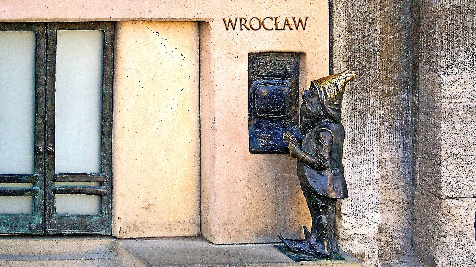 Michał KŁOSOWSKI: Ville de polars, ville de récits