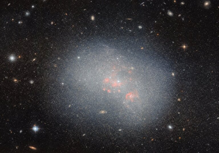 NGC 5238