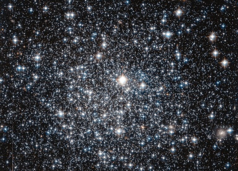 IC 4499