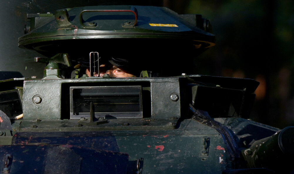 Zdjęcie okładkowe wpisu Edward LUCAS: Sztuka na linii frontu