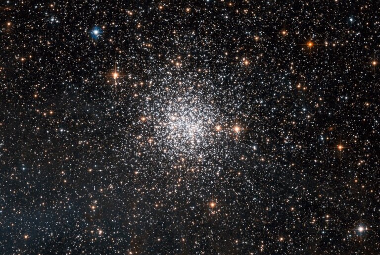NGC 1872