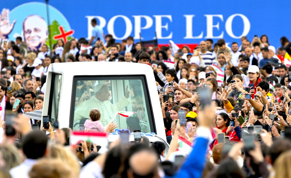 Zdjęcie okładkowe wpisu Michał KŁOSOWSKI: Jeden papież, dwie pielgrzymki i podzielony Bliski Wschód