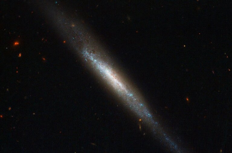 IC 755