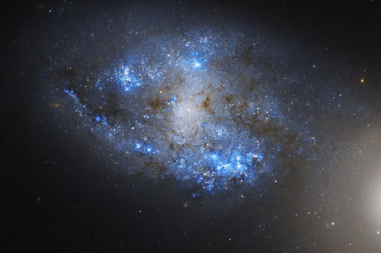 NGC 275