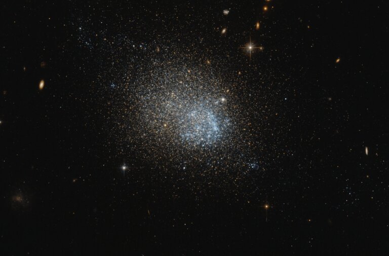 NGC 3741