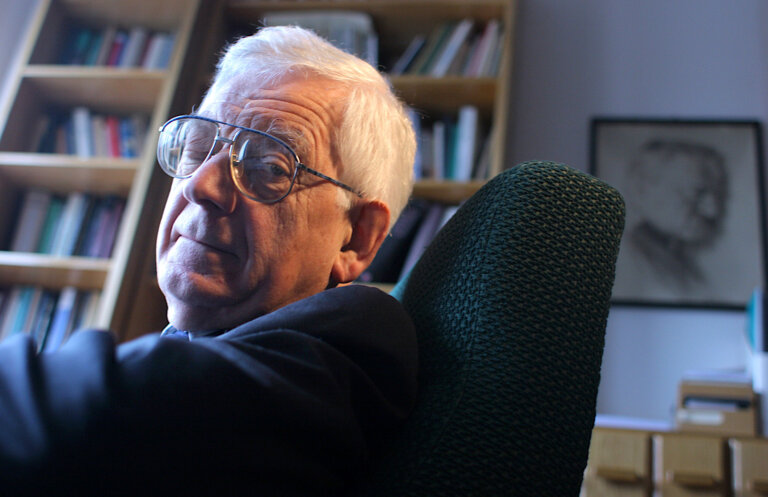 Mariusz MASZKIEWICZ: Zdzisław Najder – przywrócić pamięć