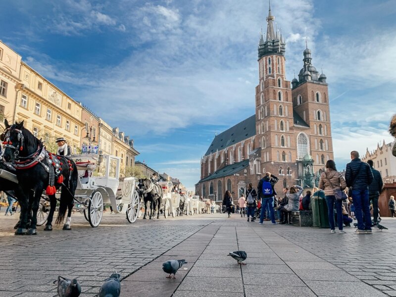 W Krakowie rozpoczęło się referendum w sprawie odwołania prezydenta miasta