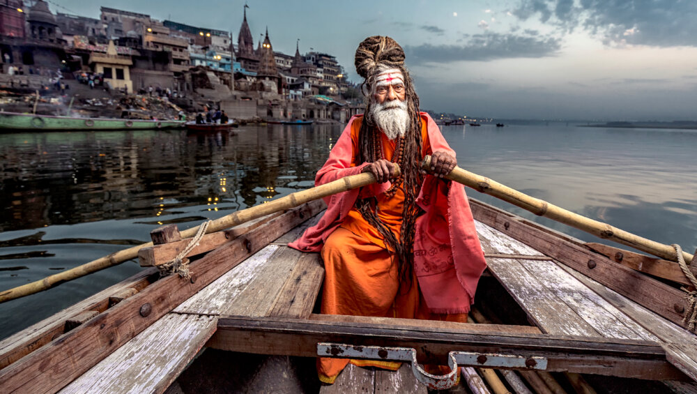 Zdjęcie okładkowe wpisu Jan ŚLIWA: Indie – zero, pieprz i spór o tożsamość