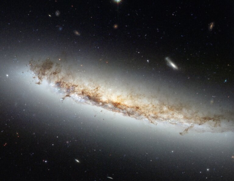 NGC 4402