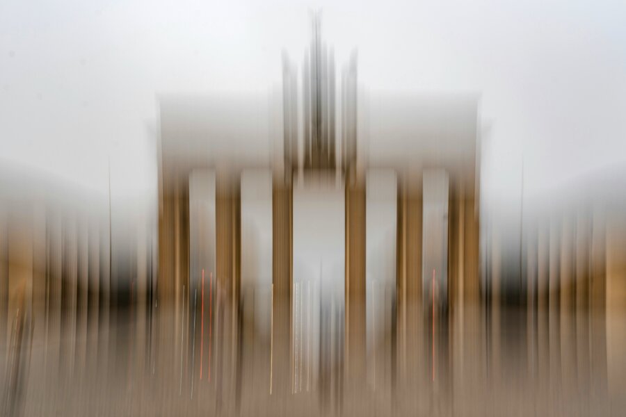 Zdjęcie okładkowe wpisu Jan ROKITA: Powrót atomowych Niemiec