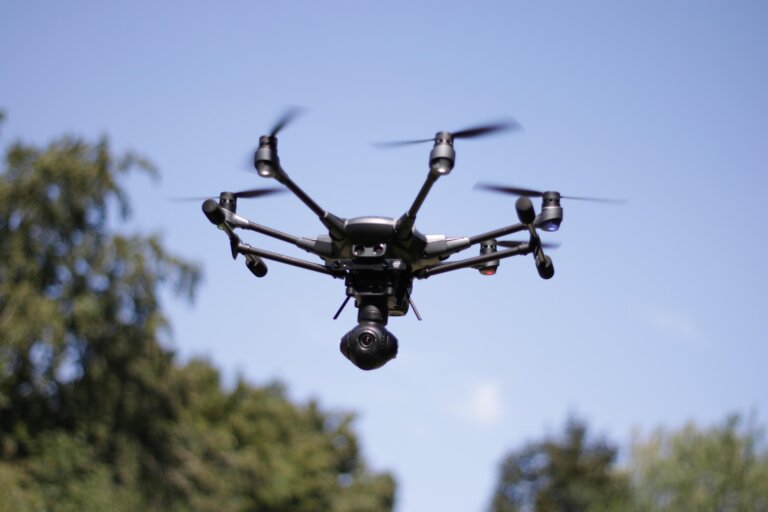 cyberbezpieczeństwo dronów