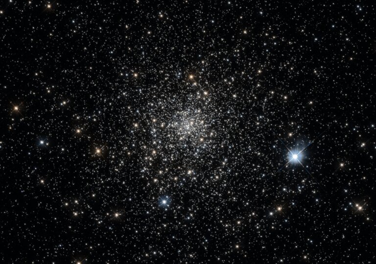 NGC 5946