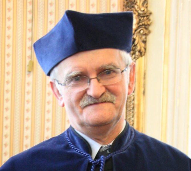 Zdjęcie autora: Prof. Stefan CIARA