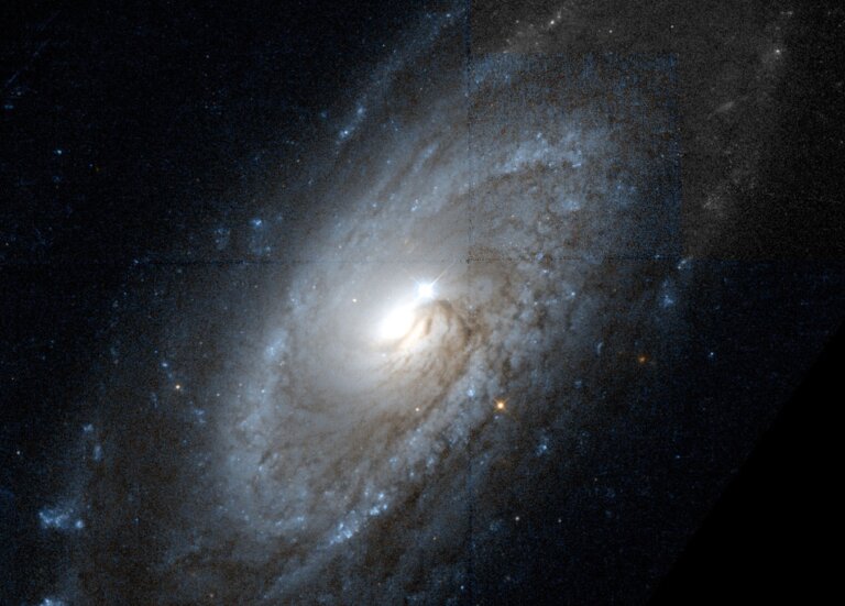 NGC 3705