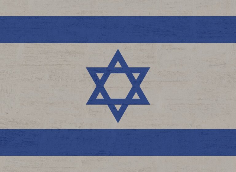Izrael wzywa do ewakuacji strefy przemysłowej w irańskim ostanie (prowincji) Kom, kilkanaście kilometrów od ośrodka wzbogacania uranu w Fordo, kluczowego obiektu irańskiego programu jądrowego – podał „New York Times”.