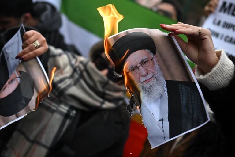 Make Iran Great Again