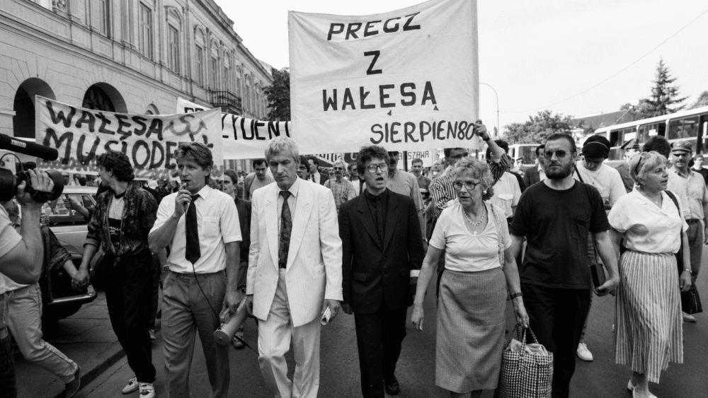 Zdjęcie okładkowe wpisu Jolanta PAWNIK: Biuletyn Dolnośląski. Wrocławski głos wolnego słowa