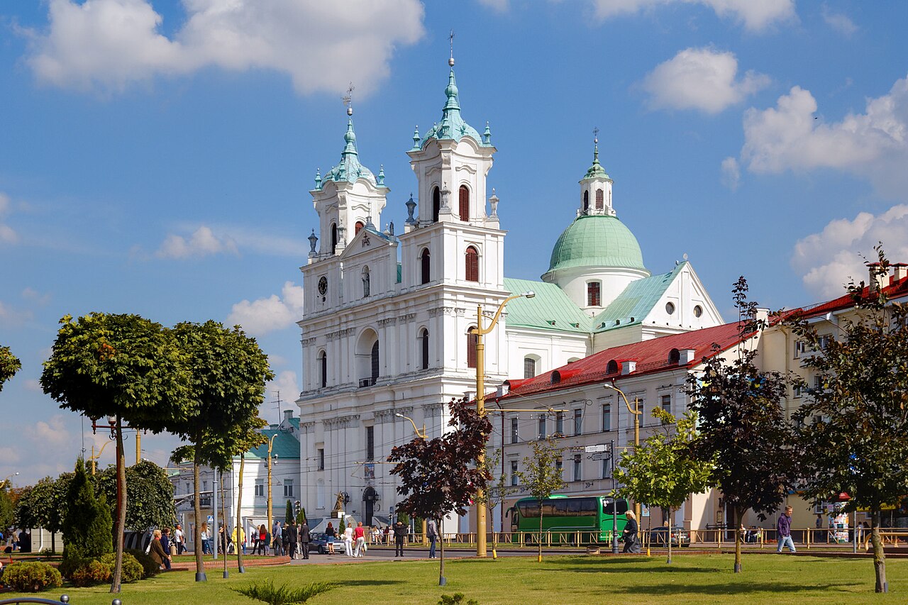 Polacy na Białorusi są przyzwyczajeni do tego, iż muszą iść pod prąd [Andrzej POCZOBUT]