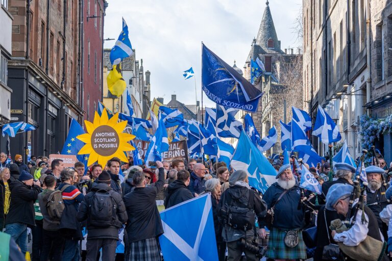 Szkocka niepodległość coraz bliżej? John SWINNEY chce referendum