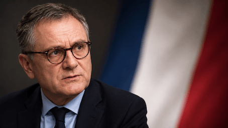 Francja może utracić kontrolę nad swoim długiem [Philippe JUVIN]