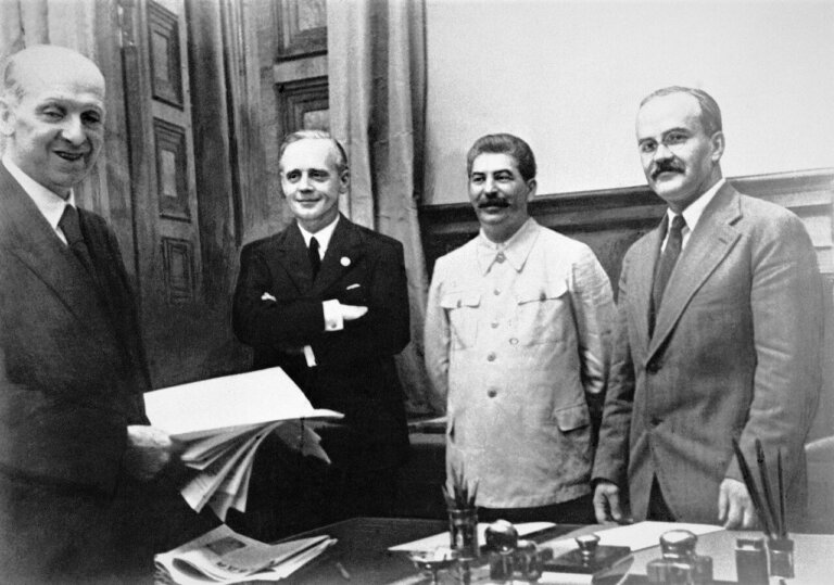 Stalin ponosi współwinę za wybuch II wojny światowej [FAZ]
