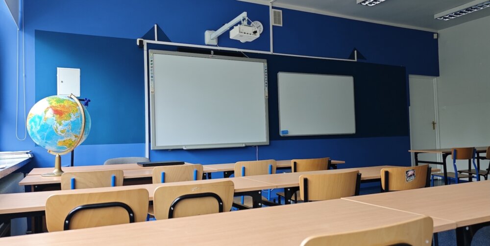 Zdjęcie okładkowe wpisu Hanna DOBROWOLSKA: Dobra szkoła to silna Polska