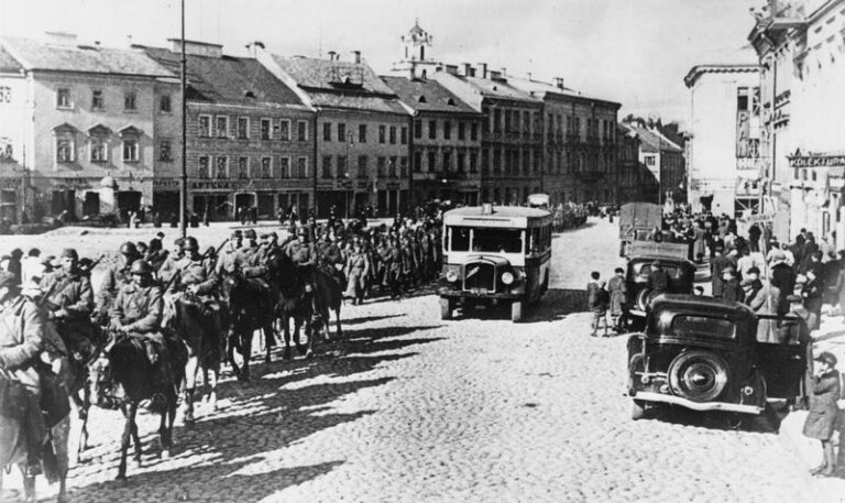 Polska zaczyna szacować straty