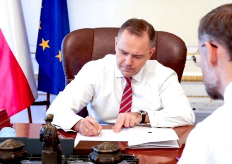 zaufanie do Karola Nawrockiego we wrześniu 2026